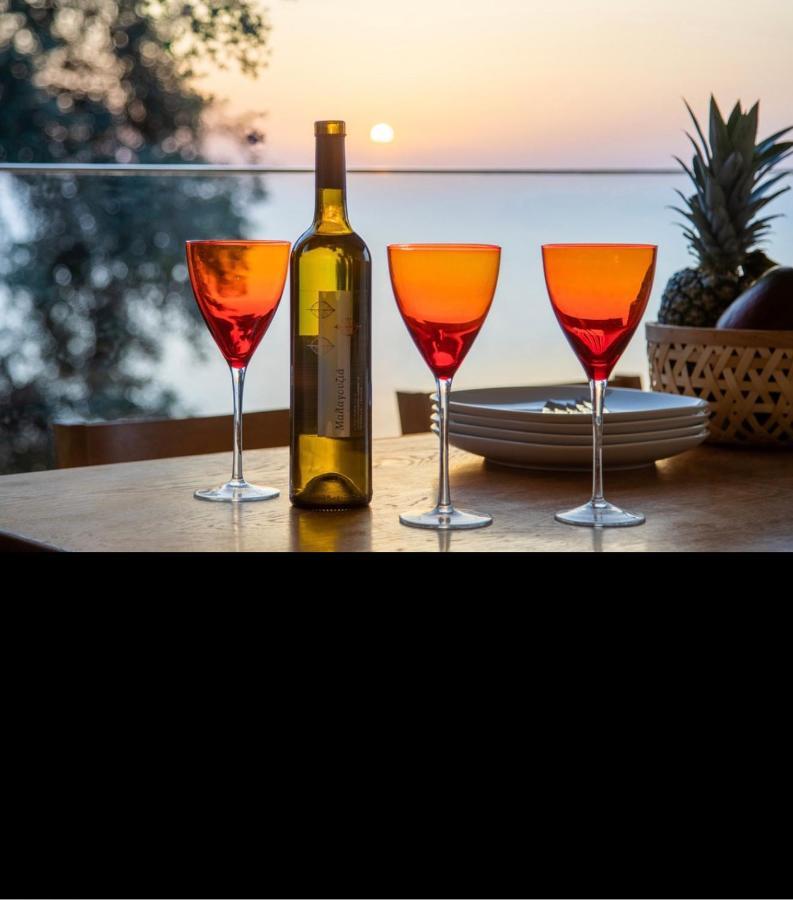 Irida Sunset Villa Pentátion Екстериор снимка