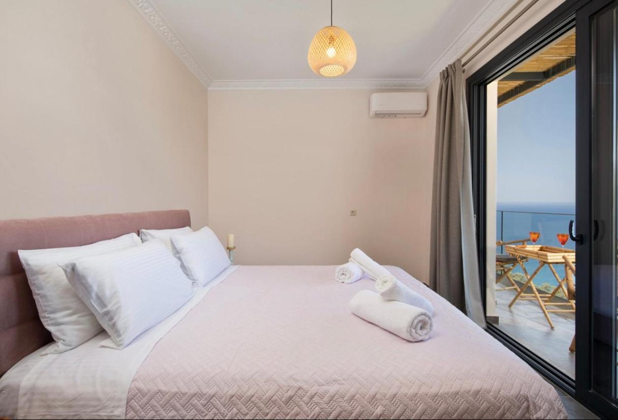 Irida Sunset Villa Pentátion Екстериор снимка